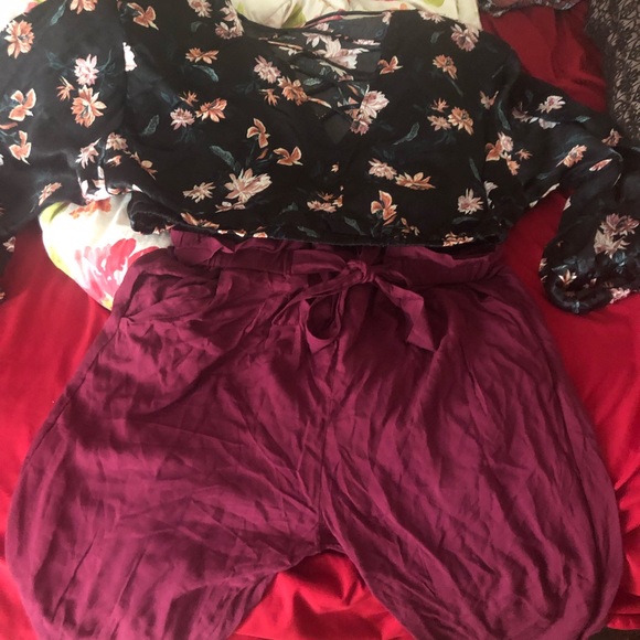 ModaXpress top and bottom - Picture 2 of 2